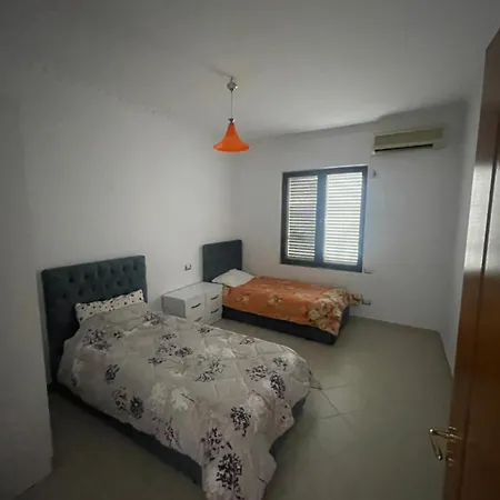 Apartment Meta *